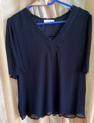 Blusa fluida azul marino COUCHEL. Talla 46.