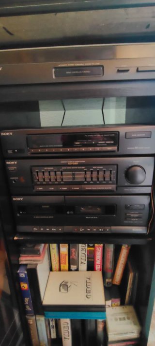 Equipo de Música Sony con Tocadiscos