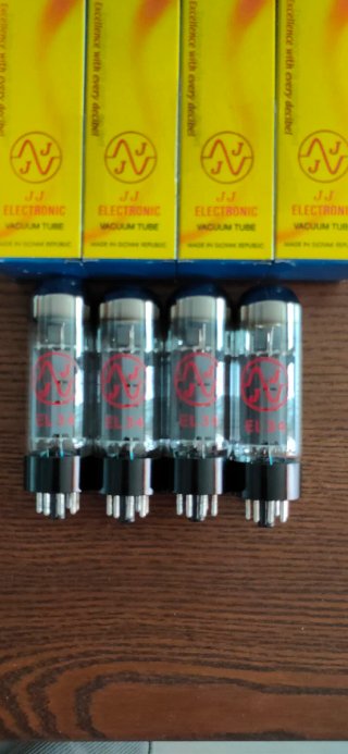 Cuarteto Válvulas EL34 JJ Electronic Emparejadas