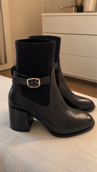 Botines marrones con Hebilla