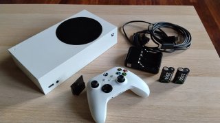 Xbox Series S +mando, SSD Seagate 1TB, 2 Baterias