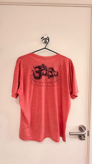 Camiseta con estampado de Ganesha