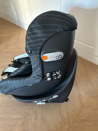 Silla de coche GB con sistema Isofix