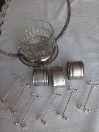 Servicio de mesa vintage metal y cristal