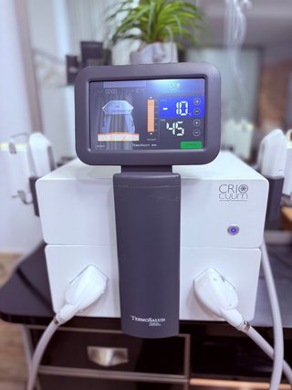 Equipo de Criolipólisis Criocuum TermoSalud
