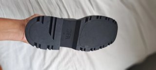 Botines Negros con Suela Track