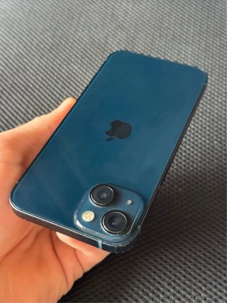 iPhone 13 - 256gb - (Midnight Colour)