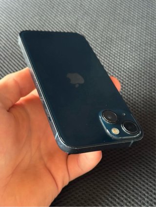 iPhone 13 - 256gb - (Midnight Colour)