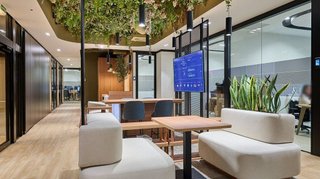 Oficina en alquiler en Les Corts en Barcelona