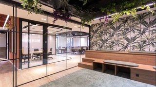 Oficina en alquiler en Les Corts en Barcelona