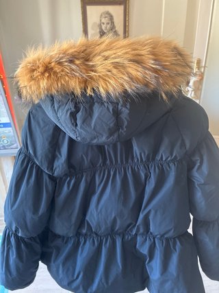 P2G Chaquetón de plumas azul marino. Mujer.