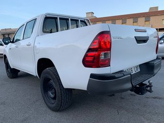TOYOTA Hilux 2.4 D4D cabina doble GX