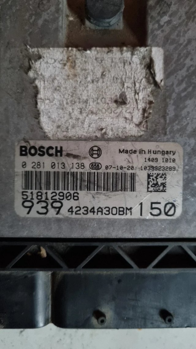 Centralita Bosch Alfa Romeo 159 0281013138