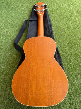 Ukelele Soprano con Funda ck-55