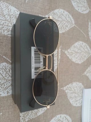 Gafas de sol de marca Miu Miu doradas originales