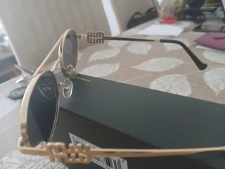 Gafas de sol de marca Miu Miu doradas originales