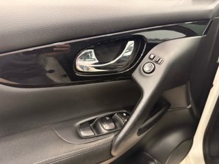 Nissan QASHQAI 1.2i DIG-T S&S TEKNA PREM S 4X2 XTR Piel