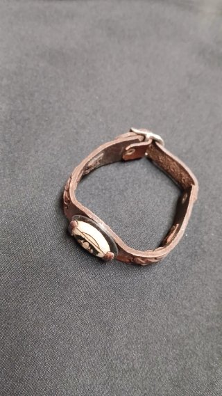 Pulsera de cuero con diseño de anime One Piece