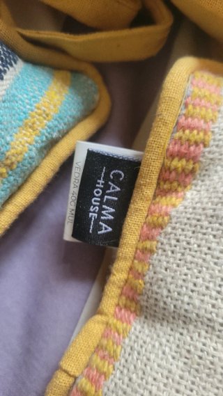 Set de 3 Cojines y Camino de Mesa