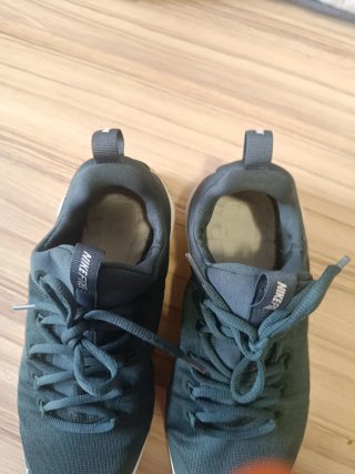 Zapatillas Nike Marrón y Verde