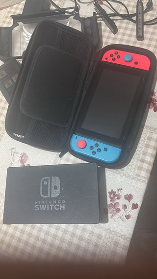 Nintendo Switch Azul/Rojo