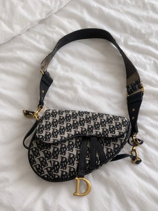 Bolso Dior Saddle Monogram Beige y Negro