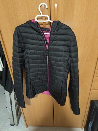 Chaqueta Quechua acolchada con capucha