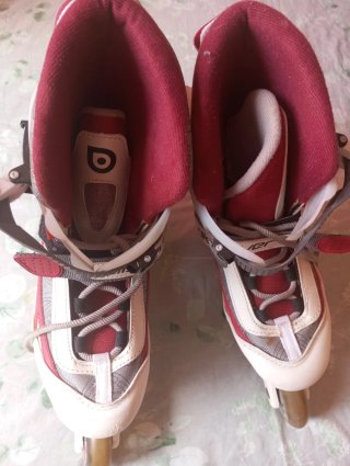 Patines en línea blancos y rojos talla 37-38