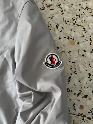 Cortavientos Moncler Gris
