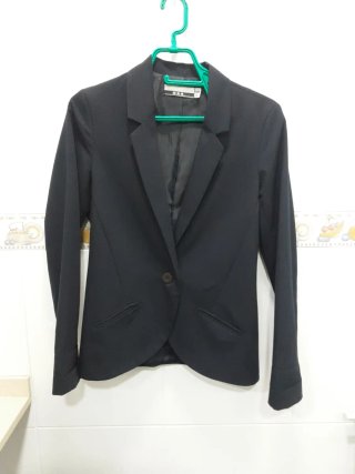 Americana negra talla S MRK