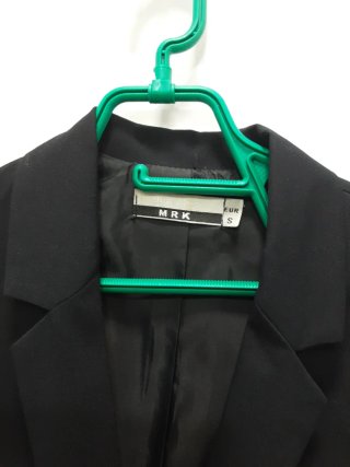 Americana negra talla S MRK