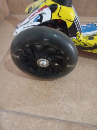 Patinete Scooter Infantil 3 Ruedas con luces