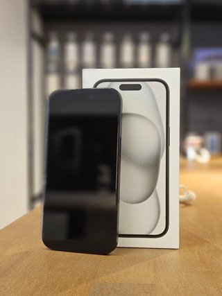 IPHONE 15 256GB NEGRO 90% BATERÍA - 431 CICLOS