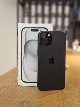 IPHONE 15 256GB NEGRO 90% BATERÍA - 431 CICLOS