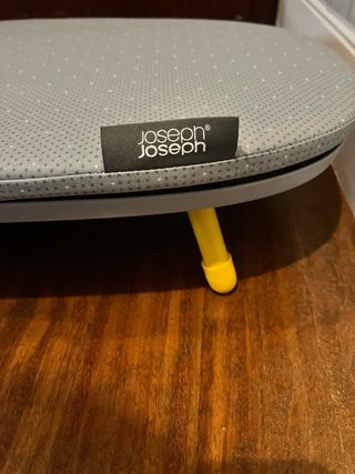 Tabla planchar portátil Joseph Joseph – Plegable