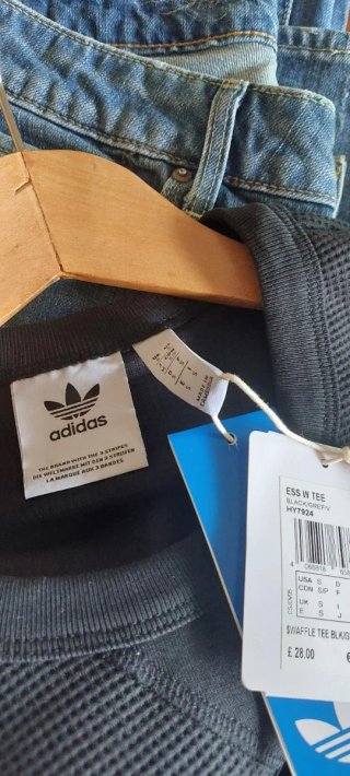 Camiseta Adidas Negra Talla M