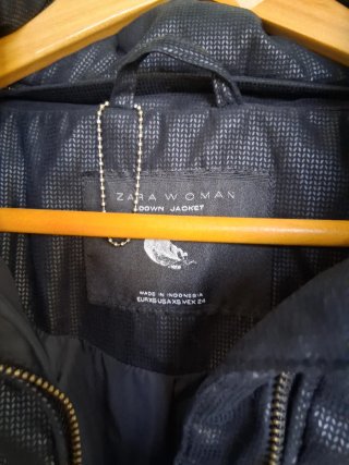 Chaqueta Plumas Zara Negra Talla XS