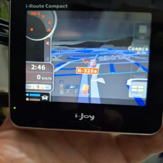 GPS i-Route Compact i-Joy con cable USB