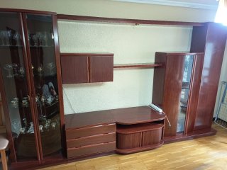 Mueble de salón de madera completo