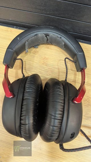 HyperX Cloud III: auriculares para juegos con cable