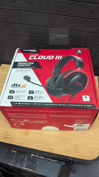 HyperX Cloud III: auriculares para juegos con cable