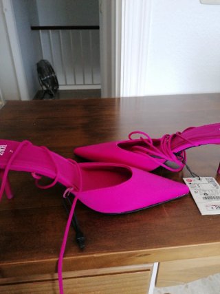 Zapatos de tacón Zara fucsia talla 37