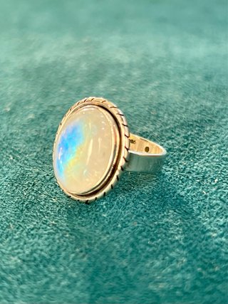 Anillo Plata Piedra Luna Ovalada