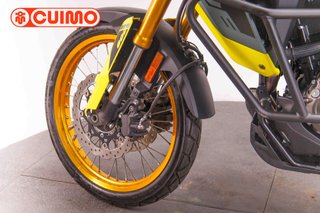 SUZUKI V-STROM 800