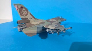 Maqueta F-16C Israelí Hasegawa 1:48