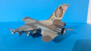 Maqueta F-16C Israelí Hasegawa 1:48