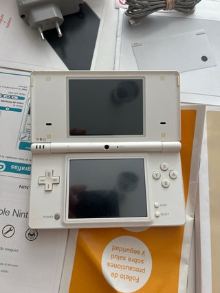 Nintendo DSi Blanca