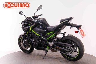 KAWASAKI Z 900