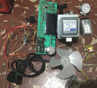 Despiece placa base main microondas Candy ag820asz