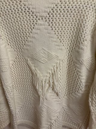 Cárdigan blanco con flecos